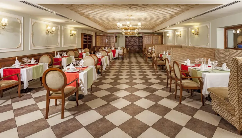 Starlight Resort Hotel 5*-7