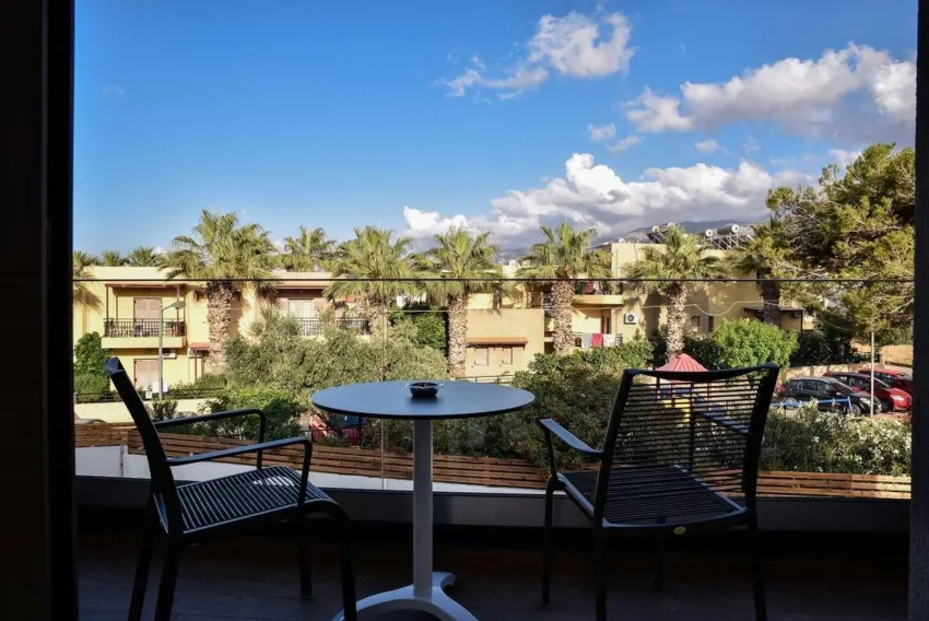 Del Mar Apartments 4*-10