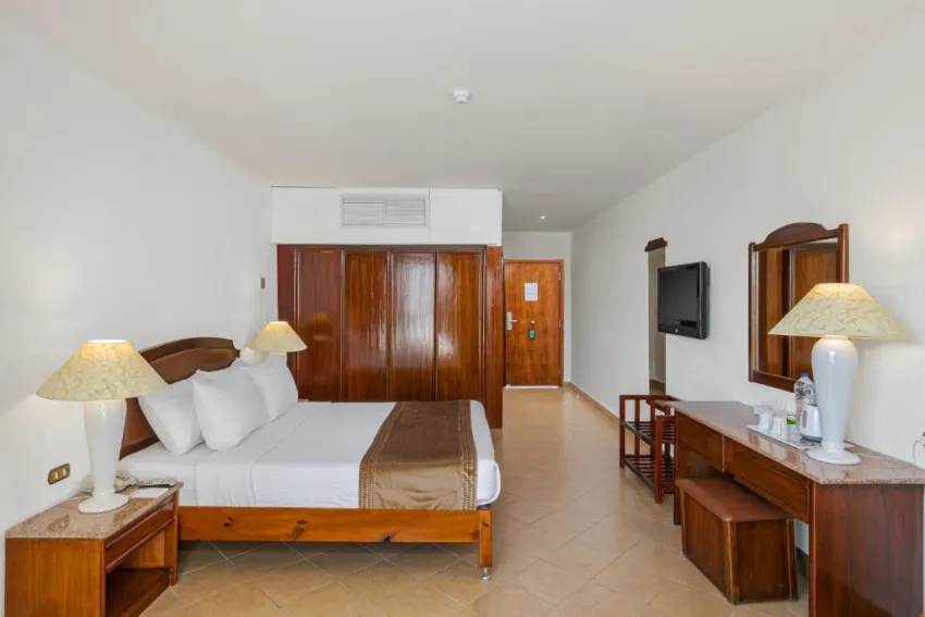 MARLIN INN AZUR RESORT  4*-9