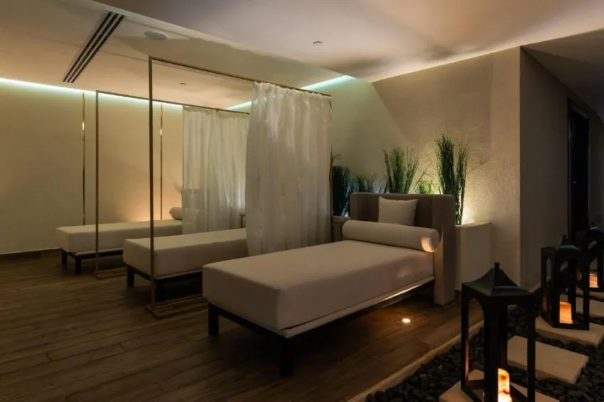 BARON RESORT  5*-52