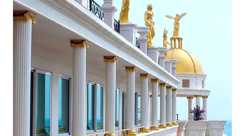 ANTIQUE ROMAN PALACE (ADULTS ONLY 16+)  5*-18