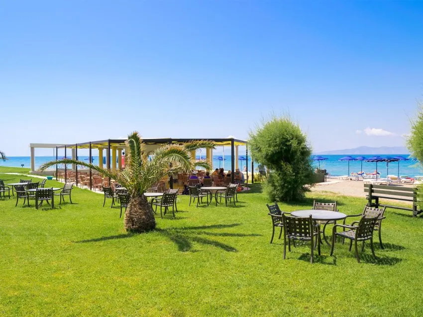 Sun Beach Resort 4*-1