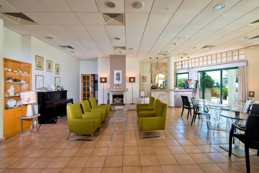 Natura Beach Hotel & Villas 3*-16