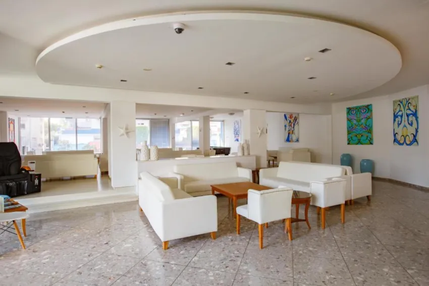 Park Beach Hotel 3*-7