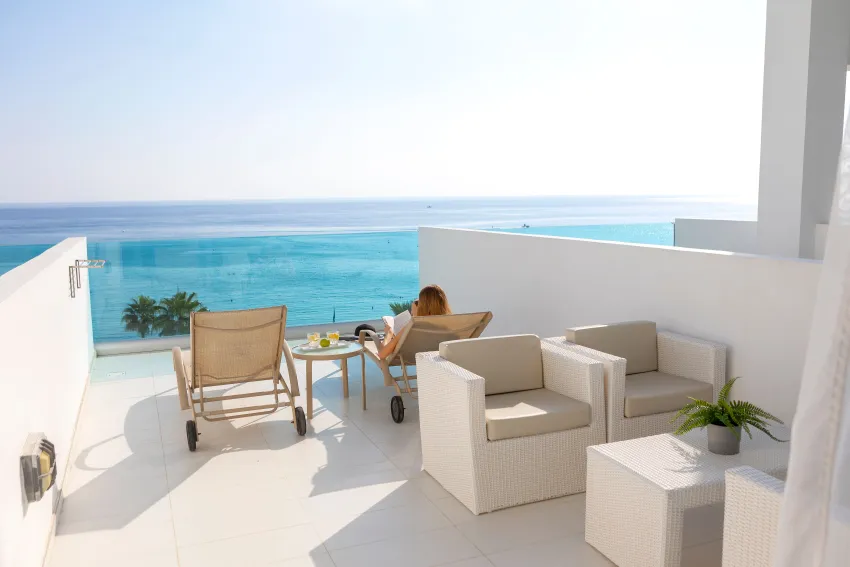 Vrissaki Beach Hotel 4*-38