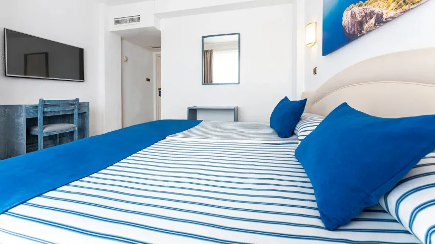 Globales Condes de Alcúdia 3*-6