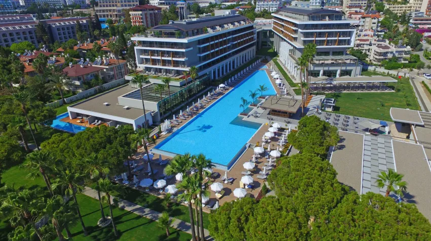 Acanthus & Cennet Barut Collection 5*-2
