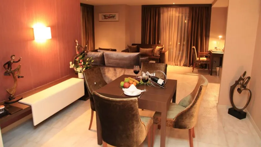 CRATOS PREMIUM HOTEL & CASINO & SPA  5*-62