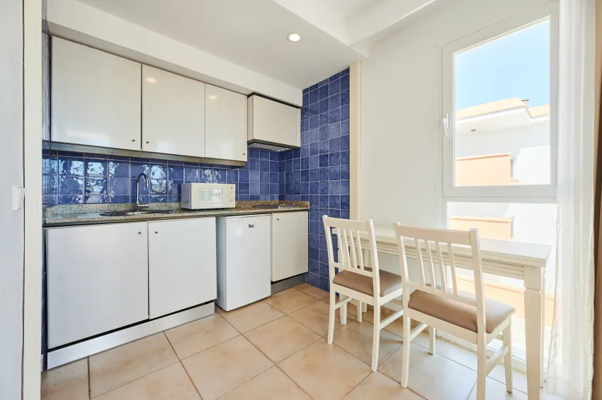 AluaSun Continental Park Hotel & Apartments 4*-97