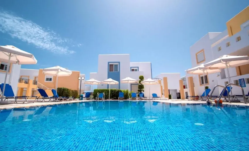 Gennadi Gardens Apartments 3*-9