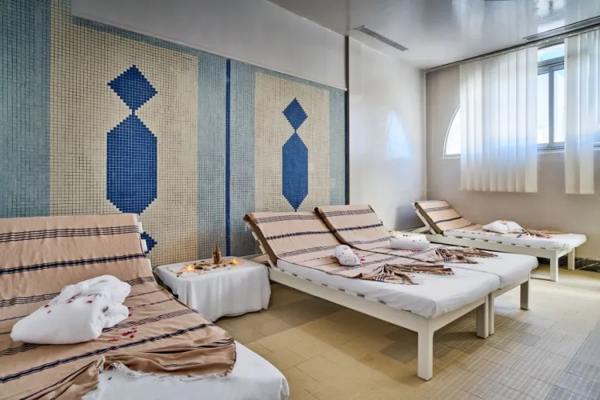 EL MEHDI BEACH & RESORT  4*-15