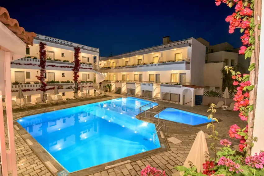 Ariadne Hotel 2*-12