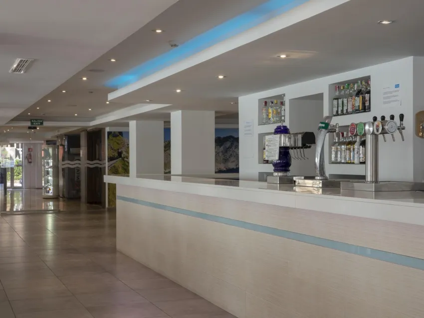 Ona Luna Park (ex Luna Luna Park Seramar) 3*-8