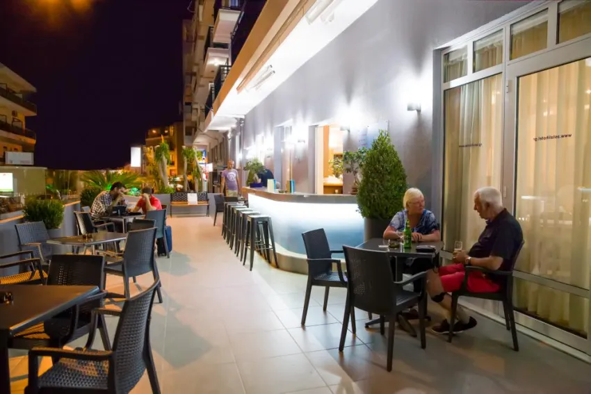 Astali Hotel 3*-3