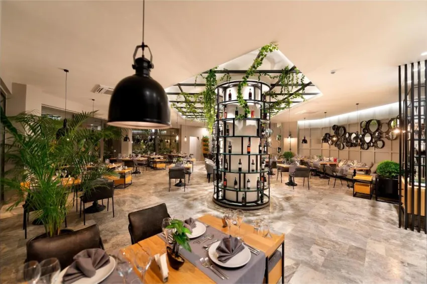 MIRAMARE BEACH HOTEL  5*-41