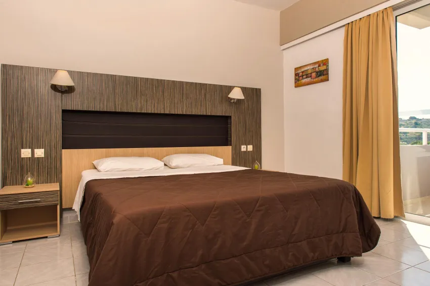 Zoes Hotel 3*-9