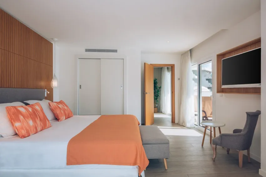 Iberostar Waves Playa de Muro 4*-21