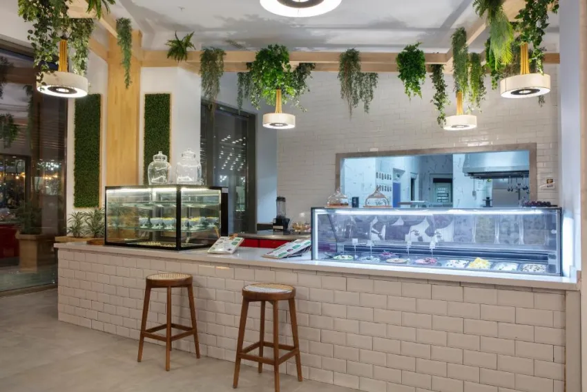 NIRVANA COSMOPOLITAN  5*-38