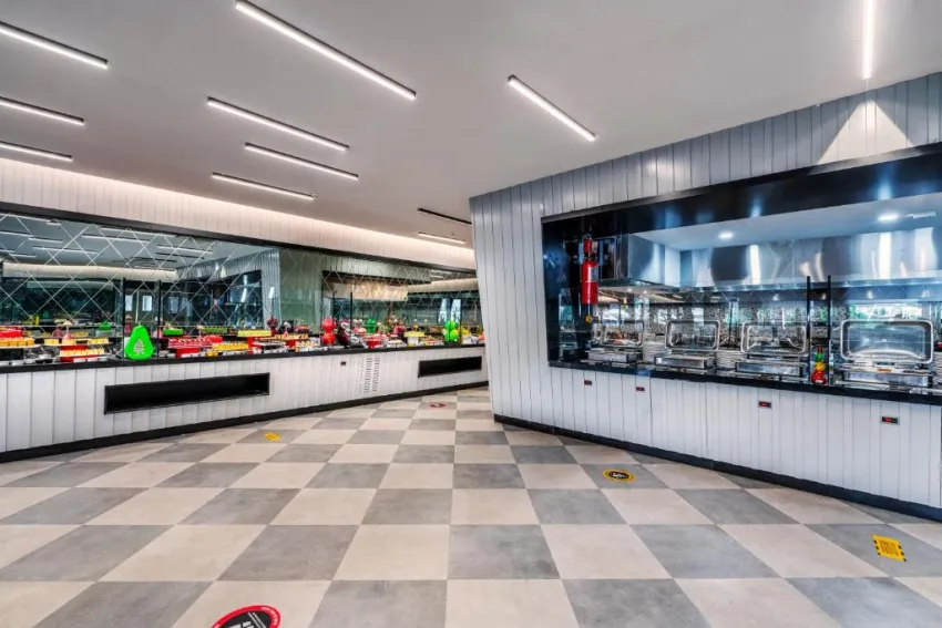 ARNOR DE LUXE HOTEL & SPA  5*-18