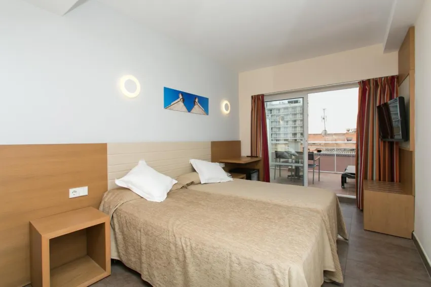 AV Hotels Don Pepe 3*-12