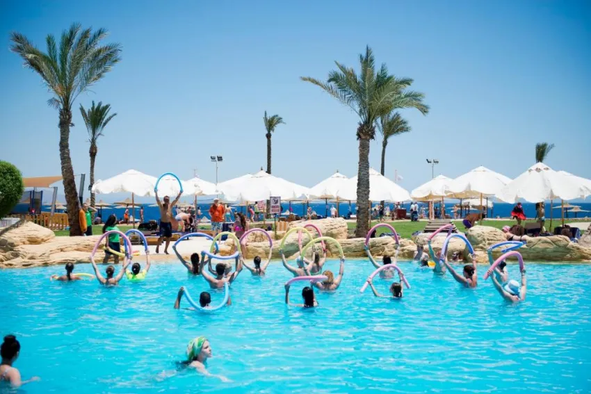 AMPHORAS BEACH  4*-19