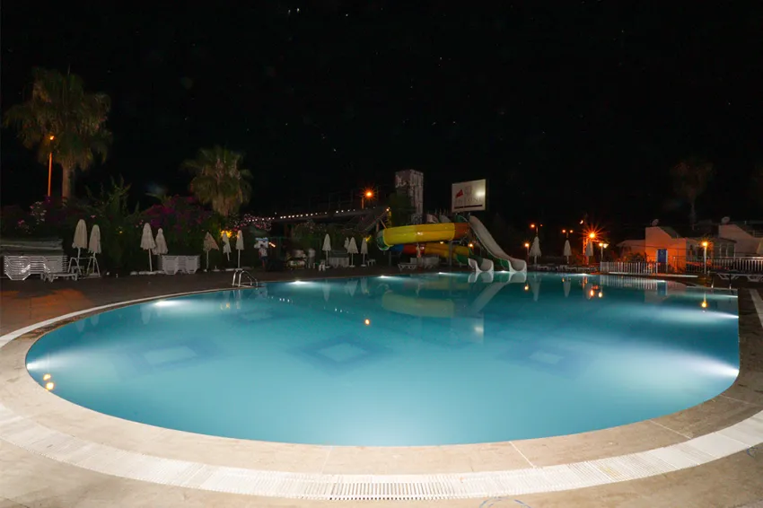 THRONE BEACH RESORT & SPA  5*-18