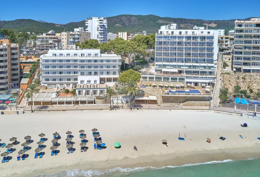 Flamboyan Caribe Hotel & Spa 4*-4