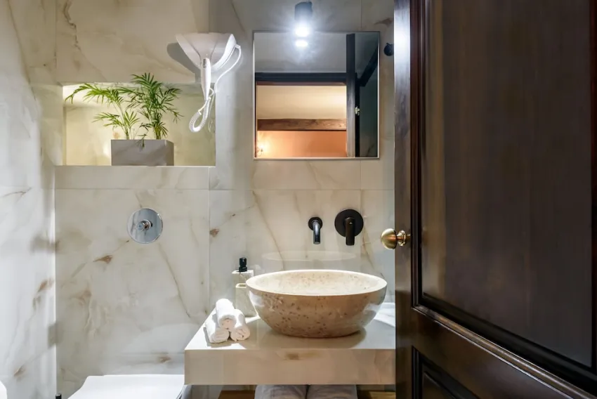 PORTO DEL COLOMBO BOUTIQUE TRADITIONAL HOTEL 4*-6