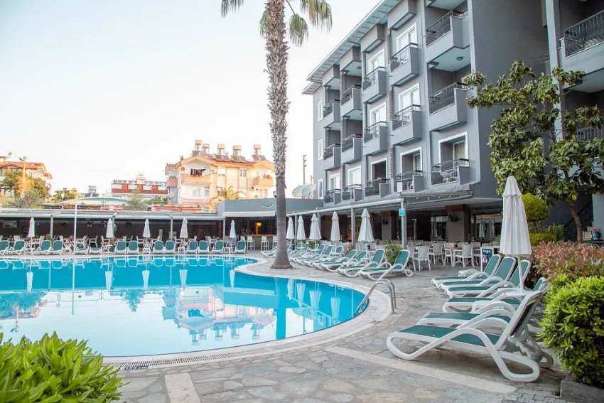 Sun City Apartments 3*-12