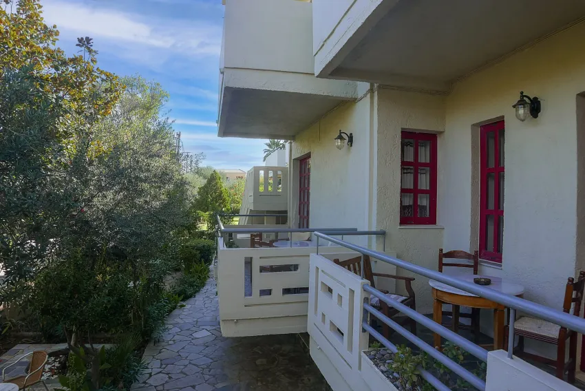 Proimos Apartments 3*-23