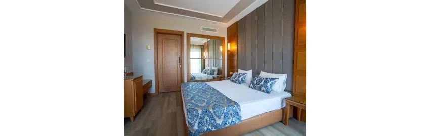 Royal Atlantis Beach Hotel 4*-4