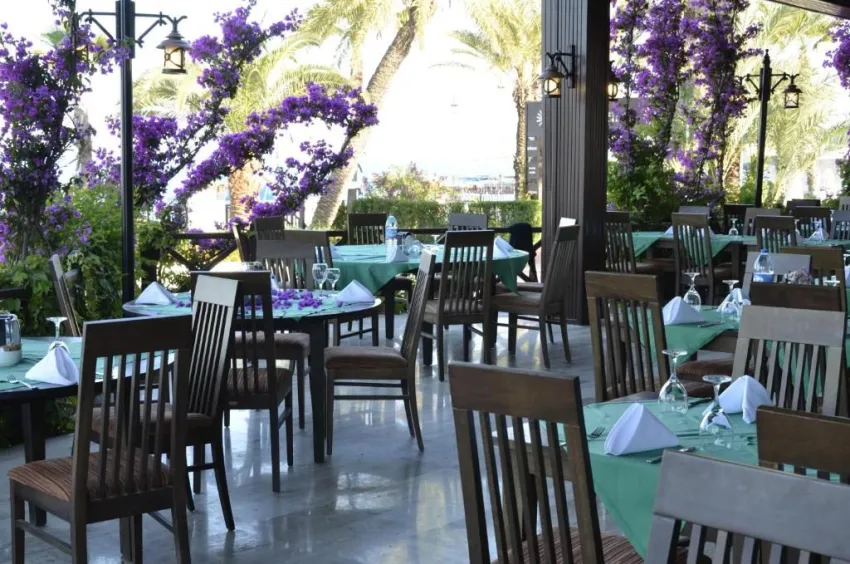 EMELDA SUN CLUB  5*-11