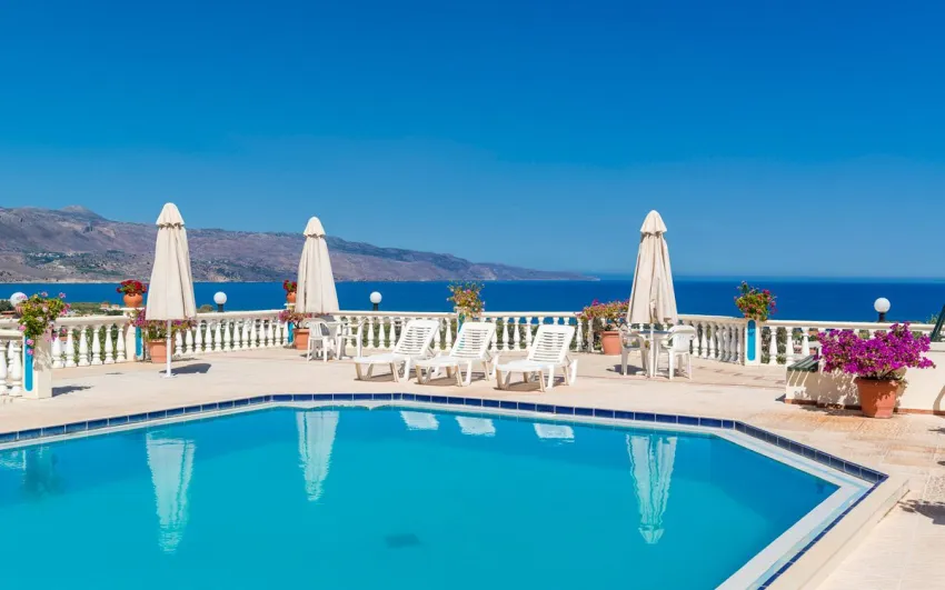 Antilia Apartments 3*-8