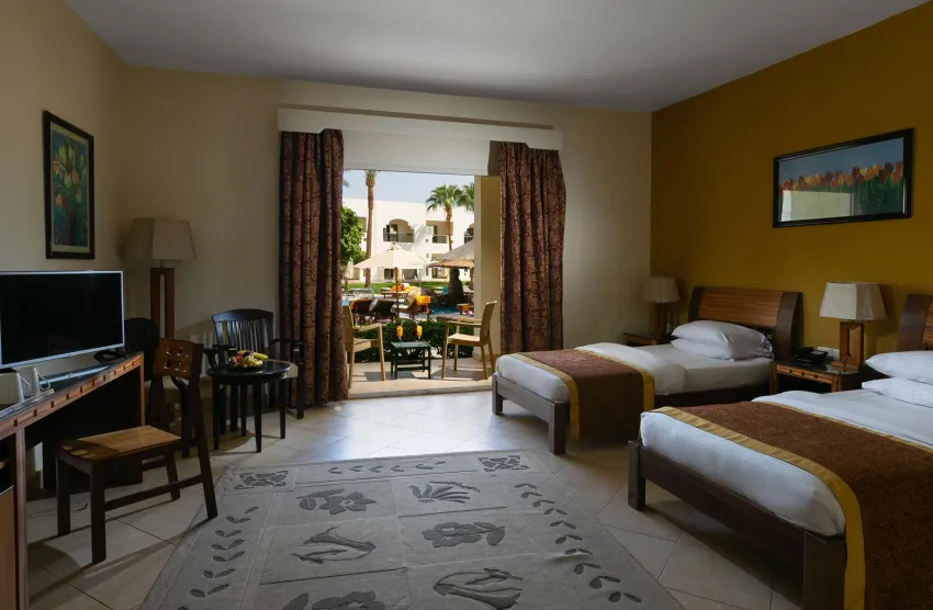 Xperience St. George Homestay 4*-9