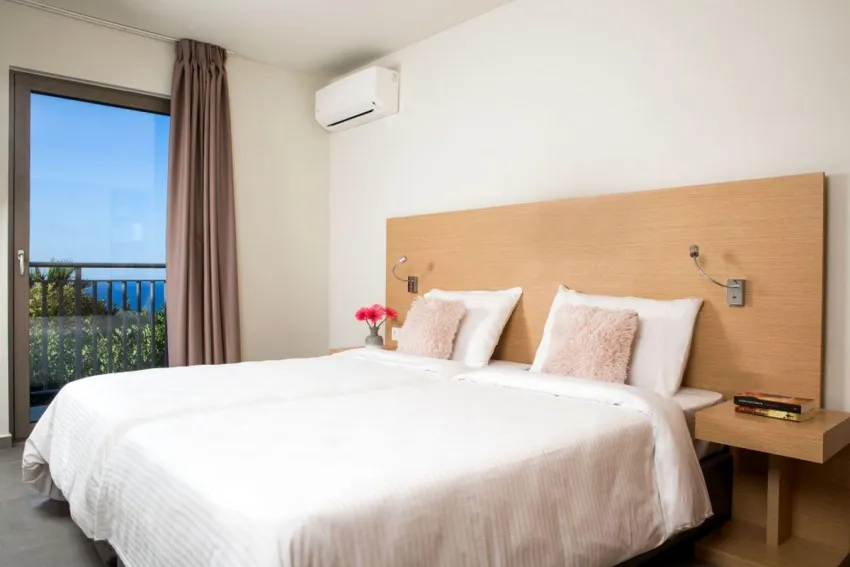 Sundance Apartments and Suites 4*-23