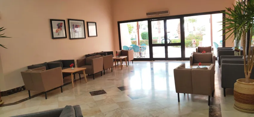 Sky View Suites Hotel 3*-11