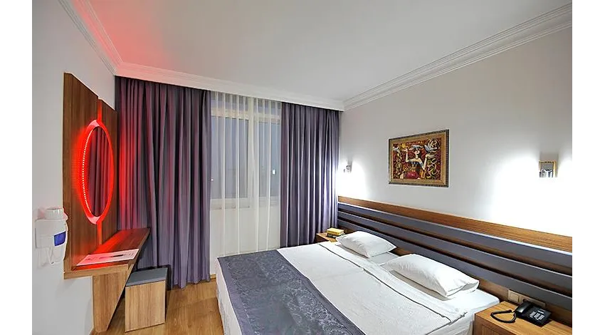 Bonapart Sealine Hotel 3*-3