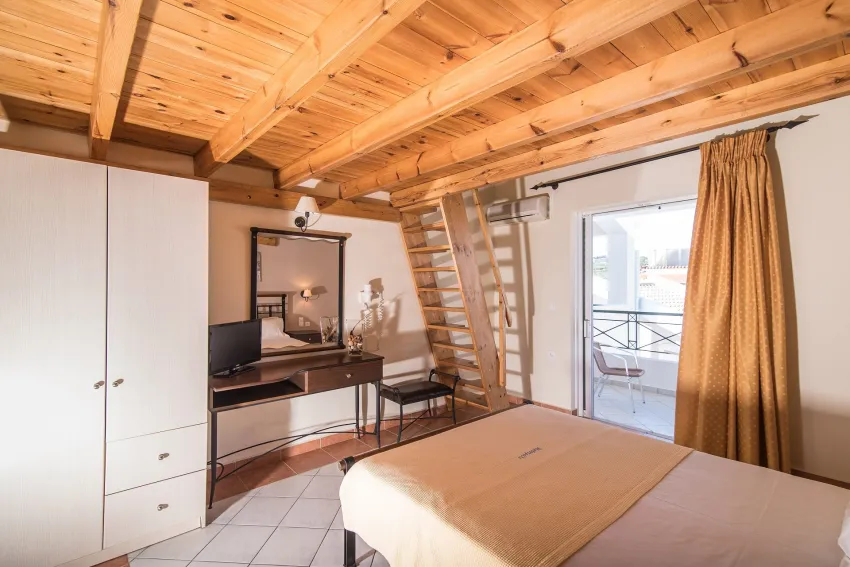 Maistrali Hotel 4*-6