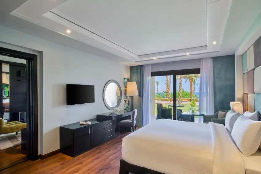 Grand Rotana Resort & Spa 5*-5
