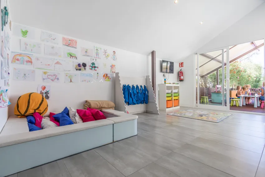 Zafiro Palmanova -119