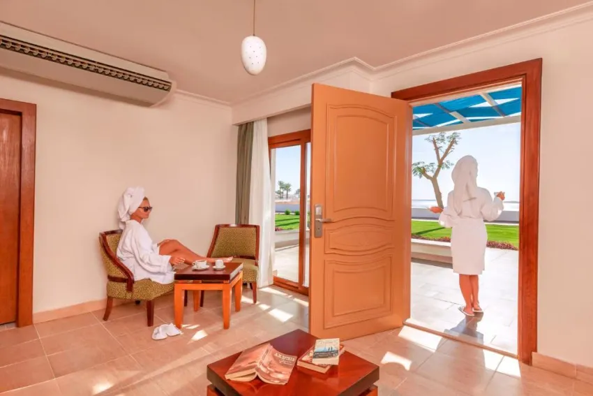 ALBATROS SHARM RESORT  4*-58