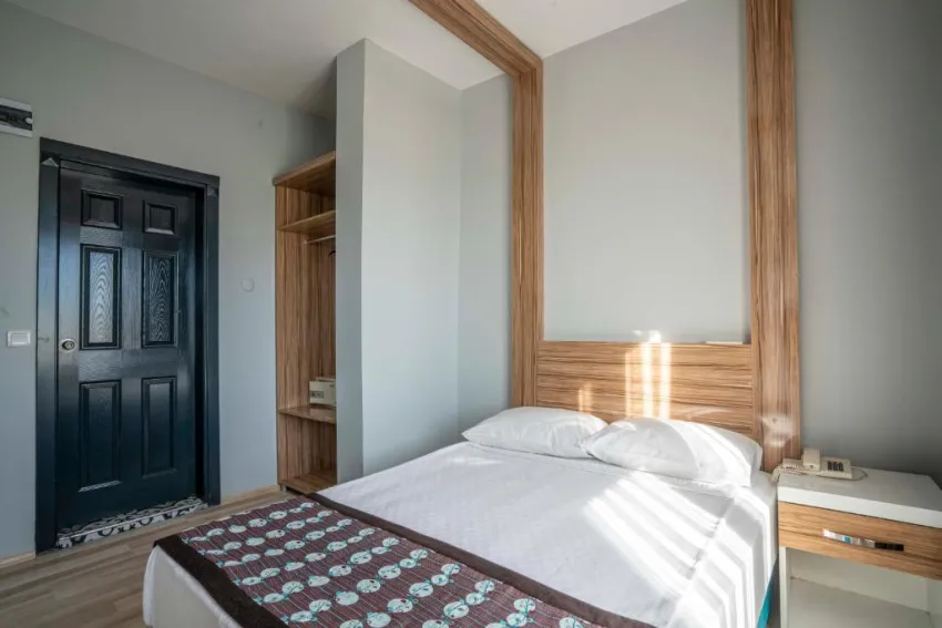 ASLAN CORNER HOTEL  3*-4