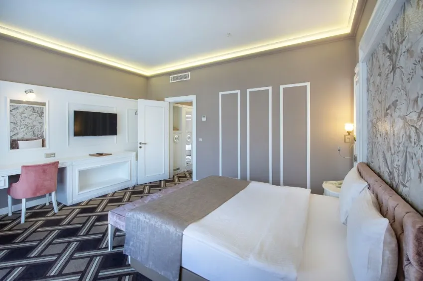 UTOPIA RESORT & RESIDENCE  5*-23