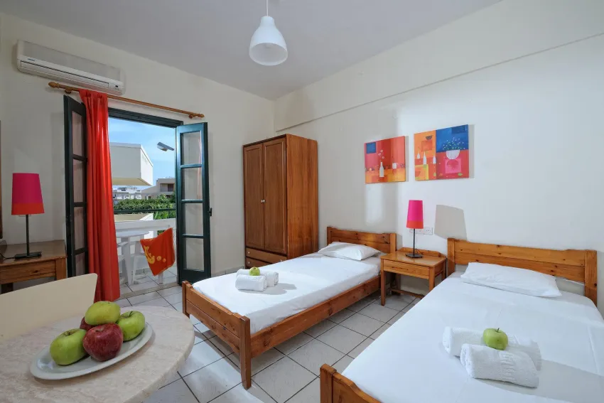 Kristalli Hotel Apartments 4*-10