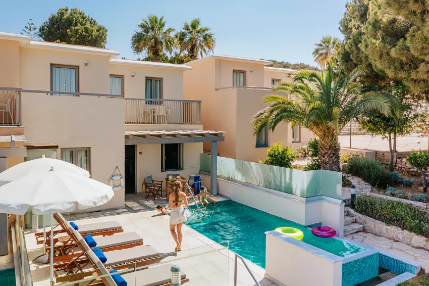 Louis St. Elias Resort 4*-111