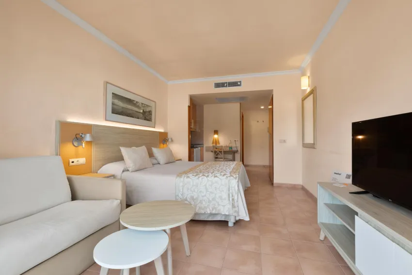 Viva Cala Mesquida Resort & Spa 4*-30