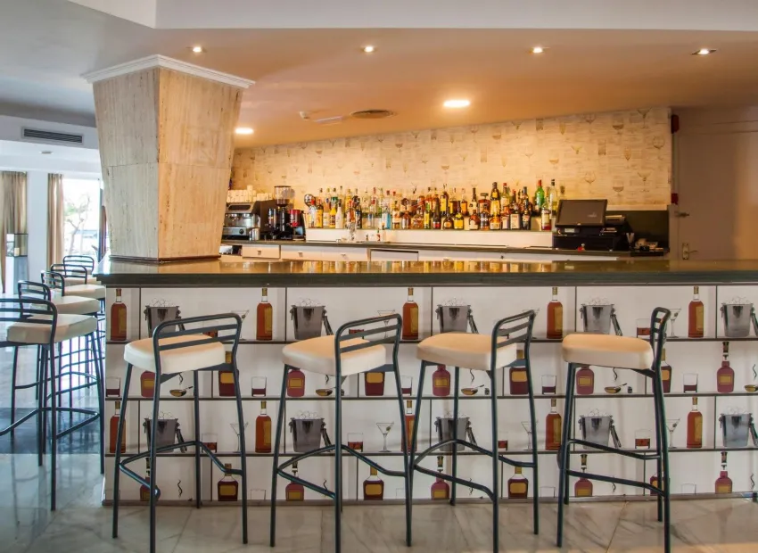 Catalonia del Mar 4*-15