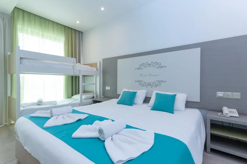 Nicholas Color Hotel 4*-2