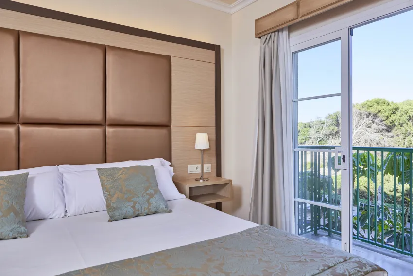 Zafiro Cala Mesquida 4*-198