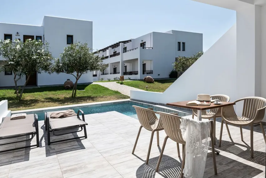 Geraniotis Hotel & Resort 3*-4